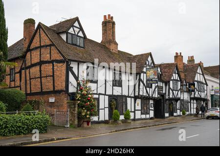 The Kings Arms Pub and Hotel, Amersham Old Town, Buckinghamshire, England, Großbritannien Stockfoto