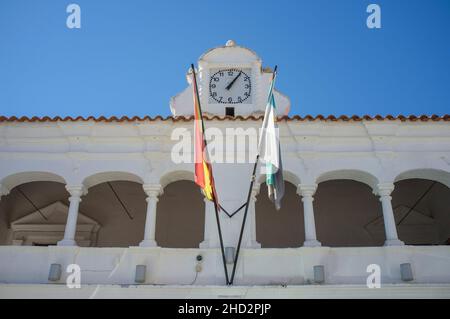 Aceuchal, Spanien - 29th. September 2021: Rathaus von Aceuchal, Badajoz, Extremadura. Weltberühmte Knoblauchstadt Stockfoto