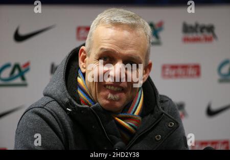 Bruno Irles, Trainer von QRM, antwortet den Medien während der Pressekonferenz nach dem Spiel nach dem französischen Cup, Runde 32, Fußballspiel zwischen Quevilly Rouen Metropole (QRM) und AS Monaco (ASM) am 2. Januar 2022 im Stade Robert Diochon in Le Petit-Quevilly bei Rouen, Frankreich - Foto Jean Catuffe / DPPI Stockfoto