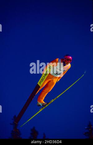 Ivan Lunardi (ITA), der bei den Olympischen Winterspielen 1994 im Einzel-Skispringen der Herren K120 teilnahm Stockfoto