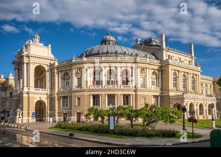 Schönes Gebäude des Opern- und Balletttheaters in Odessa, Ukraine Stockfoto