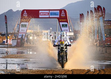 42 Van Beveren Adrien (Fra), Monster Energy Yamaha Rally Team, Yamaha WR450F, Moto, Aktion während der Etappe 1B der Rallye Dakar 2022 um Hail, am 2nd. Januar 2022 in Hail, Saudi-Arabien - Foto: Eric Vargiolu/DPPI/LiveMedia Stockfoto