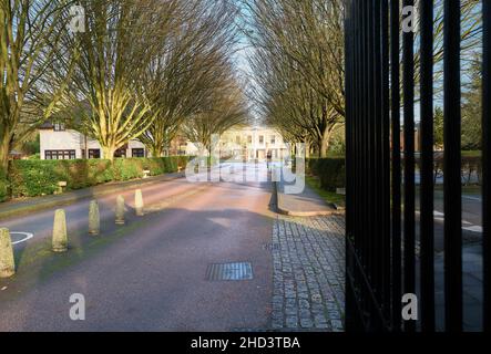 Eintritt zum Wolfson College, Universität Cambridge, England. Stockfoto