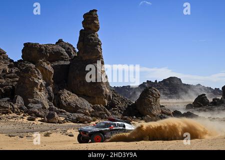 224 Ekstrom Mattias (swe), Bergvist Emil (swe), Team Audi Sport, Audi RS Q e-tron, Auto FIA T1/T2, Aktion während der Etappe 1B der Rallye Dakar 2022 um Hail, am 2nd. Januar 2022 in Hail, Saudi-Arabien - Foto: Eric Vargiolu/DPPI/LiveMedia Stockfoto