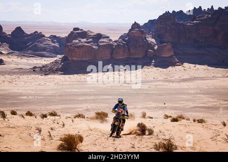 134 Feliu Isaac (Spa), Twintrail Racing Team, KTM 450 Rally Replica, Moto, Original von Motul, Action während der Etappe 1B der Rallye Dakar 2022 um Hail, am 2nd. Januar 2022 in Hail, Saudi-Arabien - Foto: Florent Gooden/DPPI/LiveMedia Stockfoto