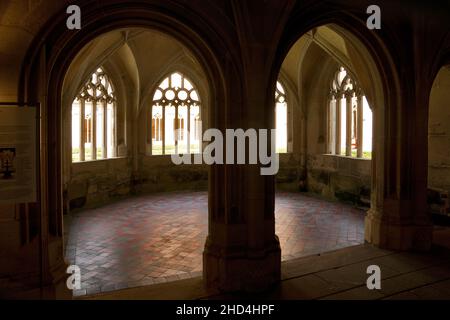 Kloster Bebenhausen, bei Tübingen: Dekorative gotische Fenster. Stockfoto