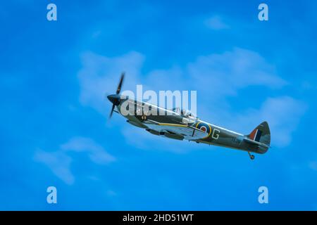 Die Spitfire MkXVl TE311 war zu einer Zeit das Flugzeug von Kapitän Aleksander Gabszewicz des Polnischen Flügels 131. Stockfoto