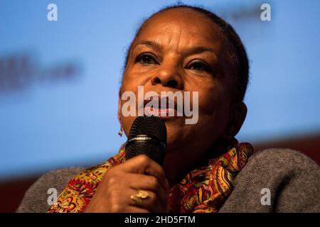 Christiane Marie Taubira ist eine französische Politikerin, die von 2012 bis 2016 unter Präsident François Hollande als Justizministerin Frankreichs in der Regierung von Premierminister Jean-Marc Ayrault fungierte. Frankreich. Stockfoto