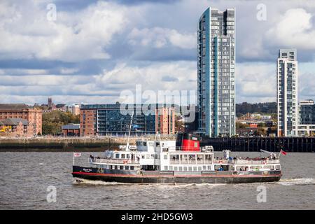 Royal Iris auf dem Fluss Mersey in Liverpool. Stockfoto