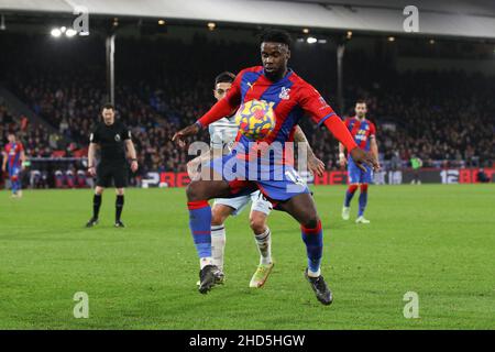 London, Großbritannien. 03rd Januar 2022. Jeffrey Schlupp von Crystal Palace in Aktion während des Premier League-Spiels zwischen Crystal Palace und West Ham United im Selhurst Park, London, England am 1. Januar 2022. Foto von Ken Sparks. Nur zur redaktionellen Verwendung, Lizenz für kommerzielle Nutzung erforderlich. Keine Verwendung bei Wetten, Spielen oder Veröffentlichungen einzelner Clubs/Vereine/Spieler. Kredit: UK Sports Pics Ltd/Alamy Live Nachrichten Stockfoto