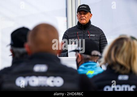 Al Qaysumah, Saudi-Arabien. 04th Januar 2022. Bailly Jean-Claude (Fra), Executive Vice President von Gaussin, Portrait während der Etappe 3 der Rallye Dakar 2022 zwischen Al Qaysumah und Al Qaysumah, am 4th 2022. Januar in Al Qaysumah, Saudi-Arabien - Foto Julien Delfosse/DPPI Credit: DPPI Media/Alamy Live News Stockfoto