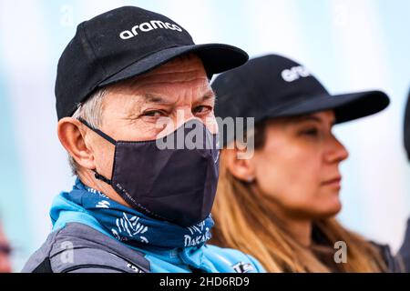 Al Qaysumah, Saudi-Arabien. 04th Januar 2022. Phillipe Jacquot, Fahrer des Gaussin H2 Racing Truck während der Etappe 3 der Rallye Dakar 2022 zwischen Al Qaysumah und Al Qaysumah, am 4th 2022. Januar in Al Qaysumah, Saudi-Arabien - Foto Julien Delfosse/DPPI Credit: DPPI Media/Alamy Live News Stockfoto