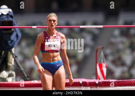 Annie Kunz nimmt am Hochsprung des Heptathlons bei den Olympischen Spielen 2020 in Tokio Teil. Stockfoto