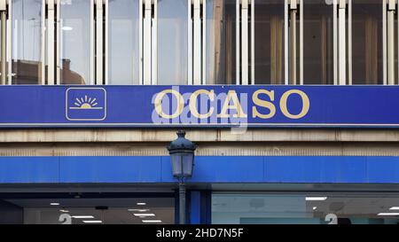 VALENCIA, SPANIEN - 03. JANUAR 2022: Ocaso ist eine spanische Versicherungsgesellschaft Stockfoto