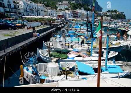 Hafen von Capri, Porto di Capri, Kampanien, Italien Stockfoto