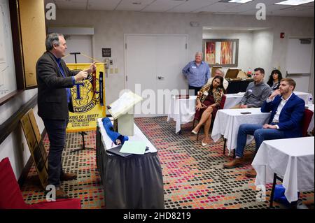 Andy Hogue, Vice President of Speaking of Liberty und Leiter der Kommunikationsabteilung der lokalen Republikanischen Partei in Austin, Texas, am 08. Dezember 2021. Die texanischen Konservativen schärfen ihre Argumente bei der Rede vom Liberty Speaker's Club vor dem, was sie hoffen, dass es eine erfolgreiche republikanische Zwischenwahl sein wird. Foto: Henrik Montgomery / TT Code 10060 Stockfoto