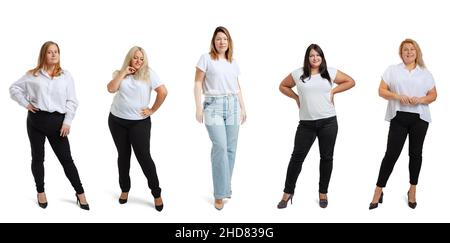 Satz von Ganzkörperporträts von Frauen in Übergröße, die weißes T-Shirt und Jeans tragen und isoliert auf weißem Studiohintergrund posieren. Body-positive-Konzept Stockfoto