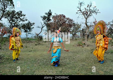 Bild des Chau-Tanzprogramms auf Purulia Stockfoto