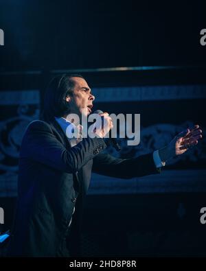 Nick Cave spielt St. Georges Hall, Bradford. Stockfoto