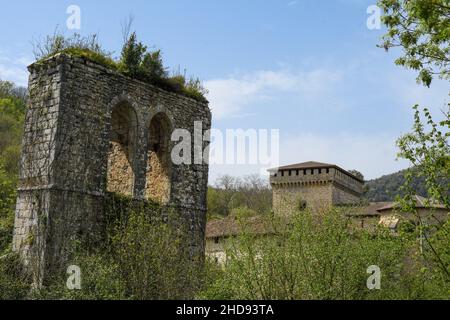 Monumentaler Komplex von Quejana Stockfoto