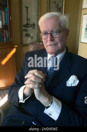 Sir Douglas Hurd in Hawkpoint, London City 16th Oct 2003 Stockfoto