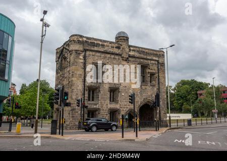 Das Magazine Gateway (auch bekannt als The Magazine und auch als Newarke Gateway bezeichnet) ist ein denkmalgeschütztes Gebäude, Leicestershire, Großbritannien. Stockfoto
