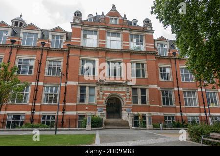 Hawthorn Building (Fakultät für Gesundheit und Biowissenschaften) der De Montfort University, Magazine Square, Leicester, Leicestershire, Großbritannien. Stockfoto