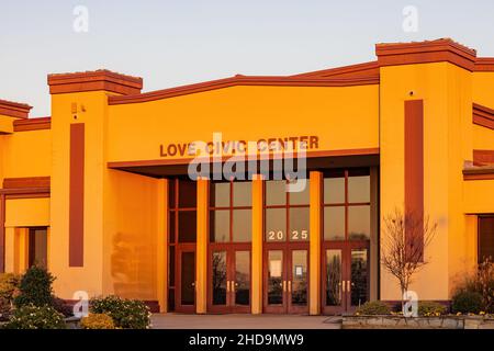 Paris Texas, DEZ 22 2021 - Blick bei Sonnenuntergang auf das Love Civic Center Stockfoto