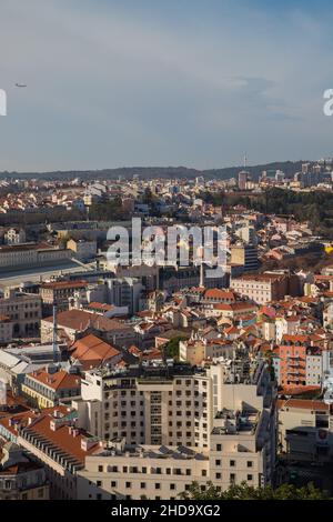 Bairro Alto in Lissabon von der Burg São Jorge aus gesehen Stockfoto