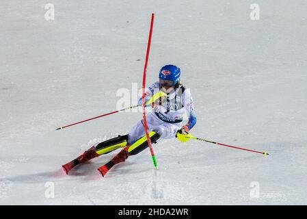 Zagreb, Kroatien, 4th. Januar 2022. Mikaela Shiffrin aus den USA tritt bei der Audi FIS Ski World Cup Snow Queen Trophy - Women's Slalom in Zagreb an. Januar 04, 2022. Kredit: Nikola Krstic/Alamy Stockfoto