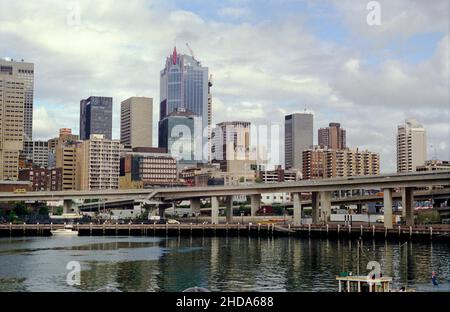 Skyline im Stadtzentrum, Sydney, Australien, im Januar 1989. Stockfoto