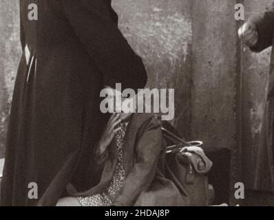 Die Serie der archivel-Fotos zeigt das Reiseverbot zwischen Ost- und West-Berlin im August 1961 und zeigt den Bau von Barrikaden, die schließlich sein würden Stockfoto