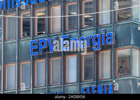 Helsinki, Finnland - 5. August 2021: Logo der EPV Energia. Stockfoto