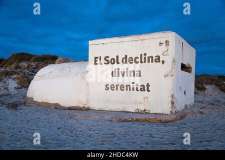 Bunker am Strand Es Trenc, Ses Salines, Mallorca, Spanien Stockfoto