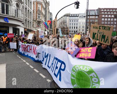 Demonstrationsfreitage für die Zukunft in Hamburg / Demonstrationsfreitage für die Zukunft in Hamburg Stockfoto