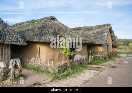 Haithabu war eine bedeutende Siedlung der Wikinger. Der Ort gilt als frühe mittelalterliche Stadt in Nordeuropa und war ein wichtiger Handelsort und H Stockfoto