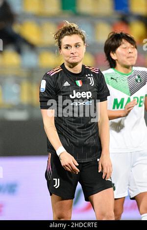 Frosinone, Italien. 05th Januar 2022. Cristiana Girelli (Juventus Women) während des Halbfinalmatches der italienischen Frauen im Supercup 2021/2022 zwischen Juventus Women und Sassuolo Women am 05. Januar 2021 im Benito Stirpe Stadion in Frosinone. Kredit: Unabhängige Fotoagentur/Alamy Live Nachrichten Stockfoto