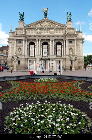 Lviv, Ukraine: Opernhaus von Lviv oder formeller das Solomiya Krushelnytska Lviv Staatliches Theater für Oper und Ballett. Stockfoto