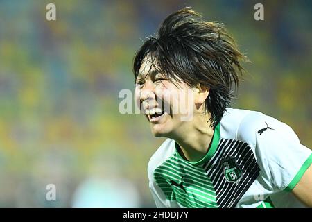 Frosinone, Italien , 05. Januar , 2022 im Bild links nach rechts, Mana Mihashi von Sassuolo während des Fußball-supercup-Spiels Juventus gegen Sassuolo Credit: Massimo Insabato/Alamy Live News Stockfoto