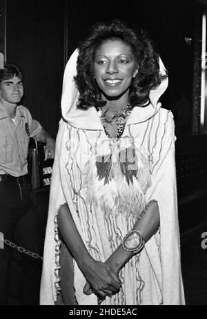 Natalie Cole um die 1980er Jahre Credit: Ralph Dominguez/MediaPunch Stockfoto