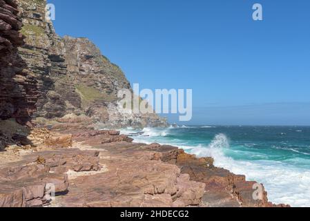 Blick vom Diaz Beach auf den neuen Leuchtturm am Cape Point Stockfoto