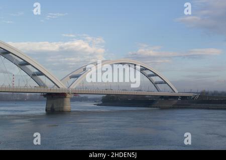 Zezelj-Brücke an der Donau in Novi Sad, Vojvodina, Serbien Stockfoto