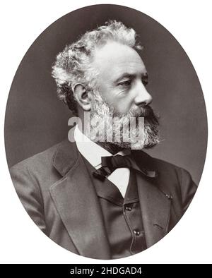 Jules Verne (1828-1905), französischer Romancier, Dichter und Dramatiker, Porträtfoto von Antoine-Samuel Adam-Salomon, um 1872 Stockfoto