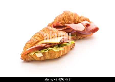 Croissant-Sandwich-Schinken auf weißem Hintergrund Stockfoto