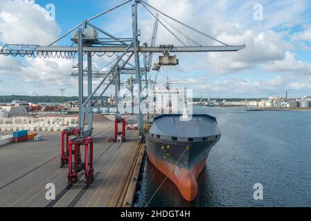 Containerschiff, Containerterminal, aarhus, Containerschiffe, Containerterminals Stockfoto