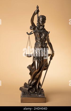Gerechtigkeit, justitia, Göttin, Bronzestatue, Richter, lady Justice, Lady Justices, Statuen Stockfoto