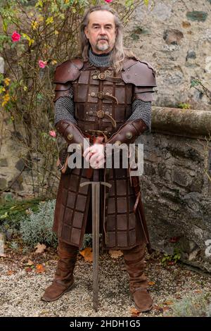 ritter, Rüstung, Schwert, Ritter, Rüstung, Schwerter Stockfoto