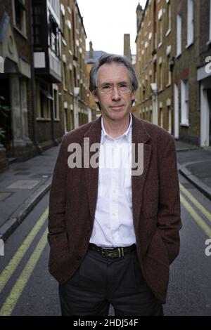 ian mcewan, englischer Autor, Schriftsteller und Drehbuchautor. Stockfoto