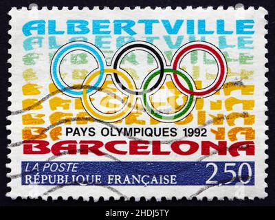FRANKREICH - UM 1992: Eine in Frankreich gedruckte Briefmarke zeigt 1992 Olympische Spiele, Albertville und Barcelona, um 1992 Stockfoto