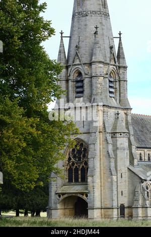 Die Kirche auf dem Gelände der Fountains Abbey ist ein zerstörtes Zisterzienserkloster in England, etwa 3 Meilen südwestlich von Ripon. Stockfoto
